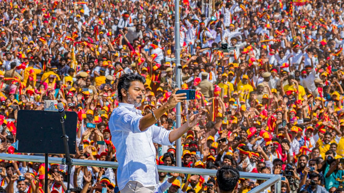 **EDS: THIRD PARTY IMAGE** In this image posted on Dec. 18, 2025, Tamilaga Vettri Kazhagam (TVK) chief Vijay during a public meeting, in Erode, Tamil Nadu. (@TVKHQITWingOffl/X via PTI Photo)(PTI12_18_2025_000352B)