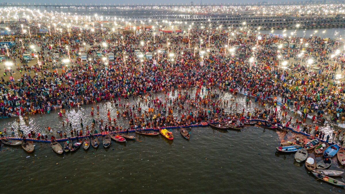  Rush of devotees at the Sangam on the eve of 'Magh Purnima', during the ongoing Maha Kumbh Mela 2025, in Prayagraj, Uttar Pradesh | PTI 