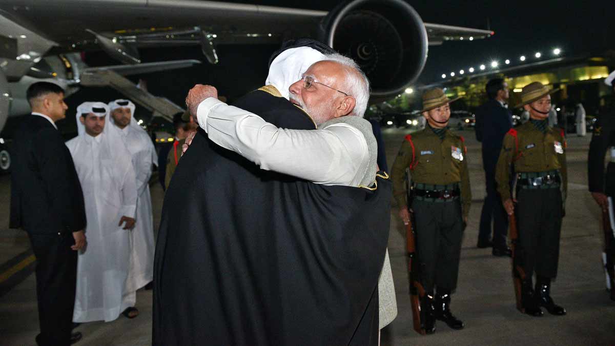 modi-qatar-emir-meet-x