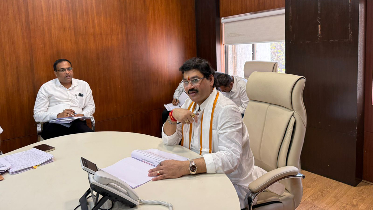 Dhananjay Munde