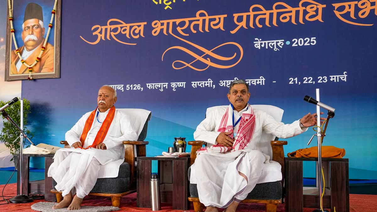 RSS Sarasanghachalak  Mohan Bhagwat with RSS SarakaryavahDattatreya Hosabale during the annual meeting of Akhil Bharatiya Pratinidhi Sabha | PTI