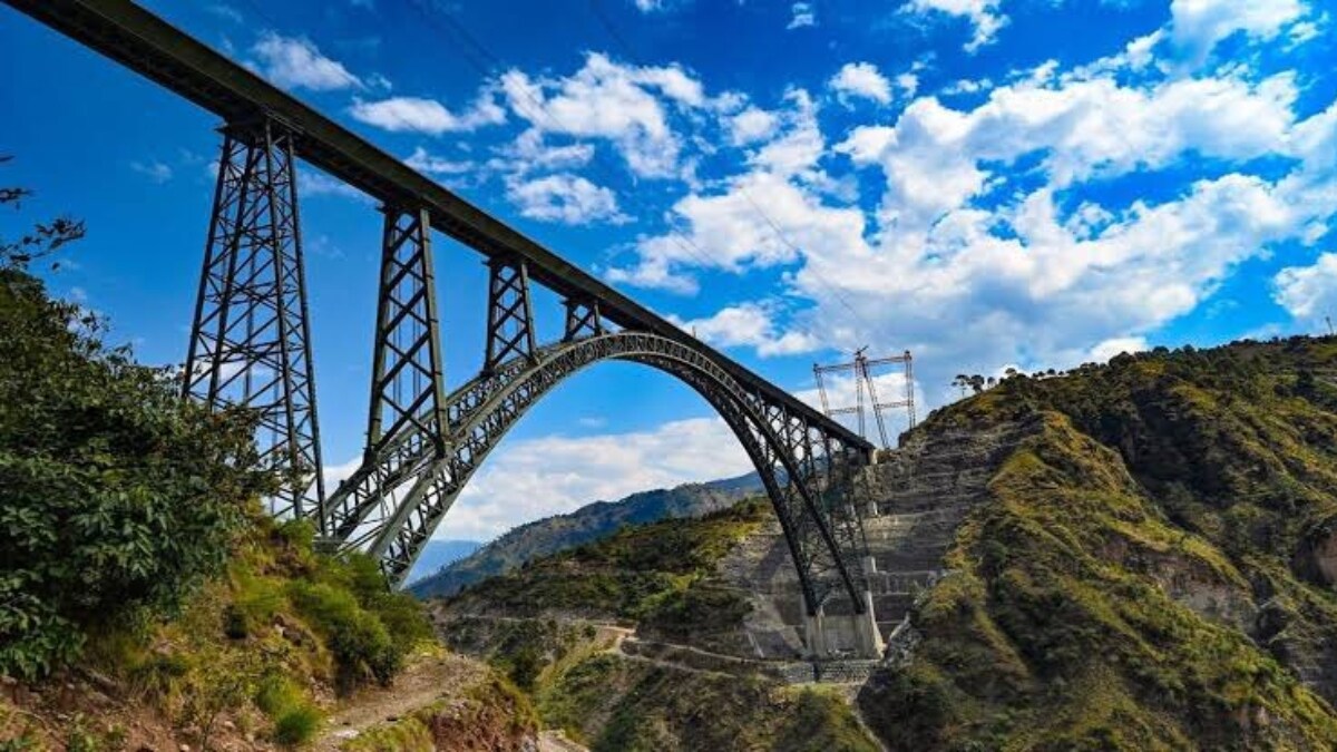 The Chenab Rail Bridge in Kashmir | X