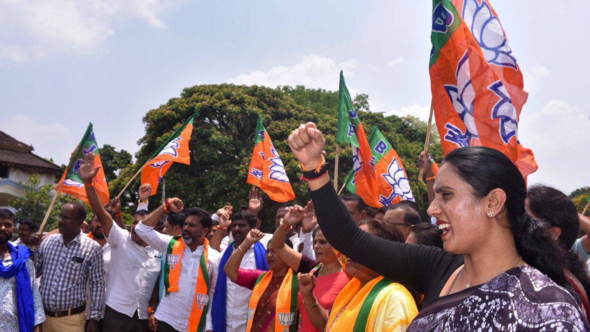 BJP activists The rebel faction said they will travel to Delhi in an effort to convince BJP national leadership that expelling Basanagouda Patil Yatnal was a mistake