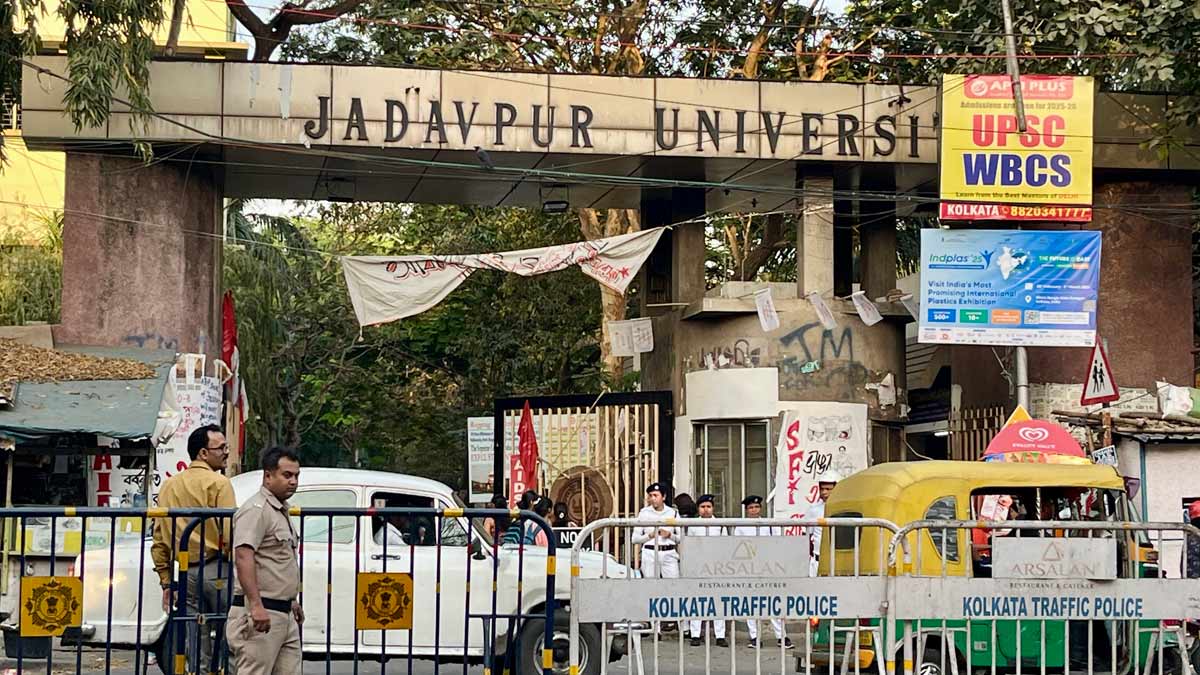jadavpur-university-salil-bera