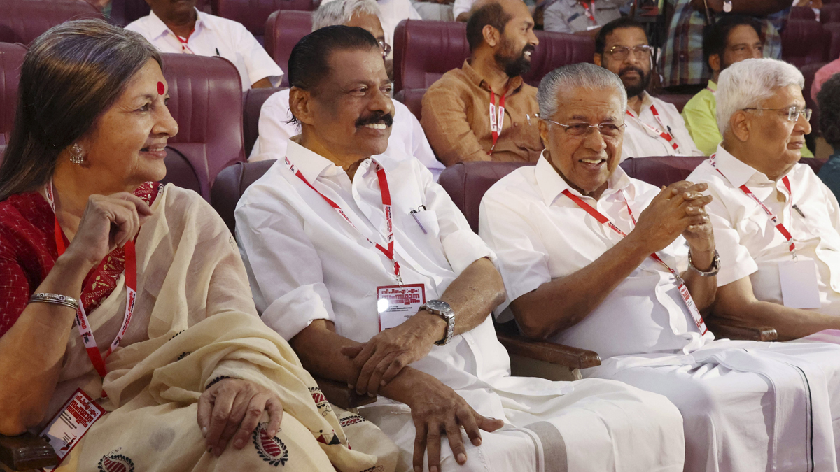 Pinarayi Vijayan and Prakash Karat