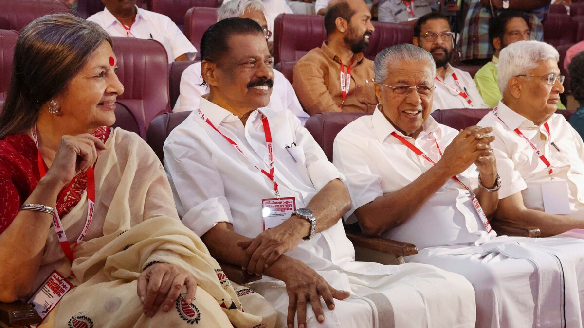 Kollam: Kerala Chief Minister Pinarayi Vijayan, CPI-M interim coordinator Prakash Karat and party leaders Brinda Karat and M.V. Govindan during CPI-M Kerala state conference, in Kollam, Thursday, March 6, 2025. (PTI Photo)(PTI03_06_2025_000285A)