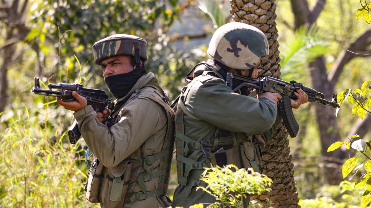 Security personnel keep vigil in Jammu and Kashmir