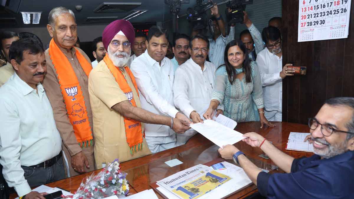 BJP candidate Raja Iqbal Singh files nominations for Delhi mayoral polls | X