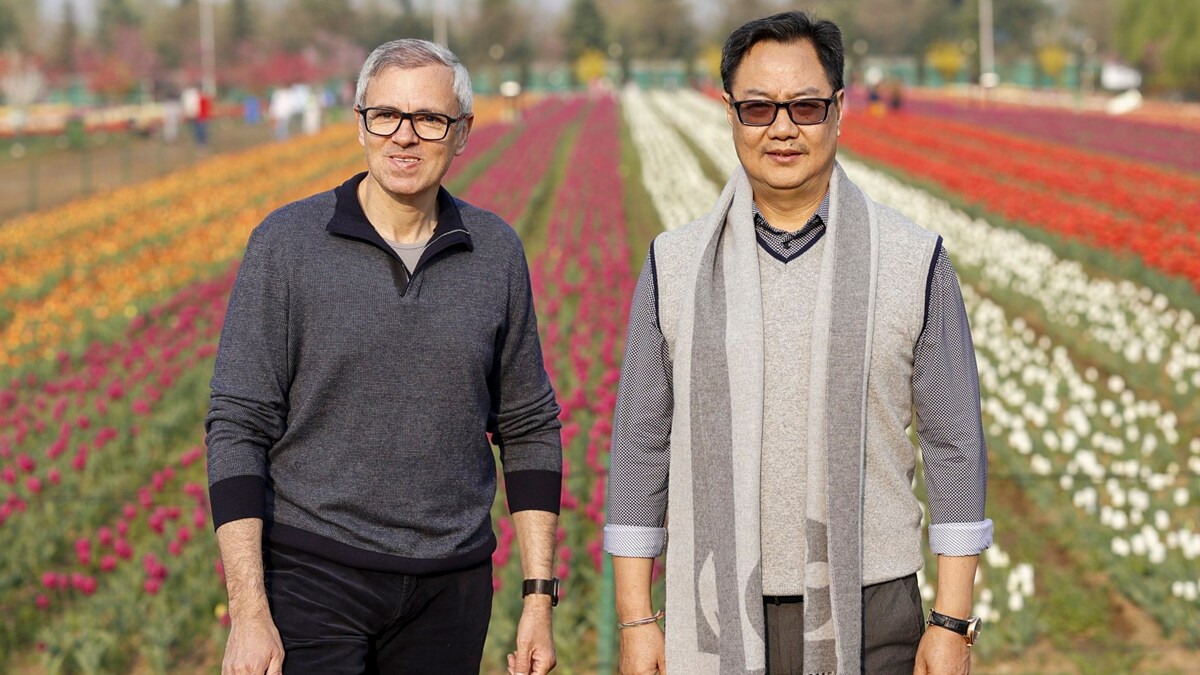 **EDS: THIRD PARTY IMAGE** In this image released by @KirenRijiju via X on April 7, 2025, Union Minister Kiren Rijiju with Jammu & Kashmir Chief Minister Omar Abdullah during a visit to the Indira Gandhi Memorial Tulip Garden, in Srinagar. (@KirenRijiju via PTI Photo)(PTI04_07_2025_000057B)