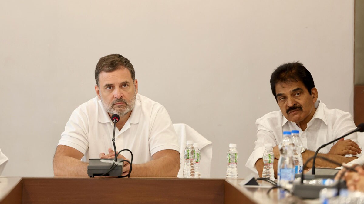 Rahul-gandhi-Venugopal-jpeg