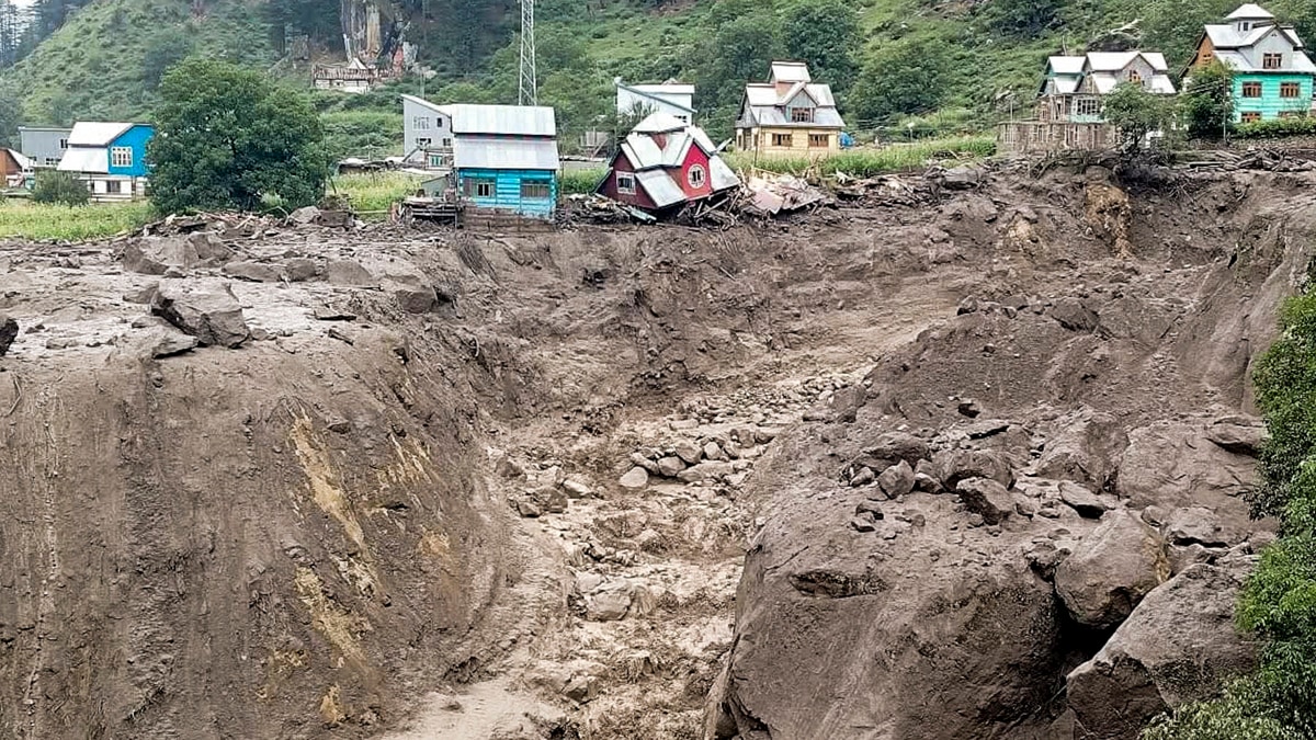 Kishtwar: Houses are damaged after a cloudburst, in Kishtwar district, Jammu and Kashmir, Thursday, Aug. 14, 2025. (PTI Photo) (PTI08_14_2025_000258B)