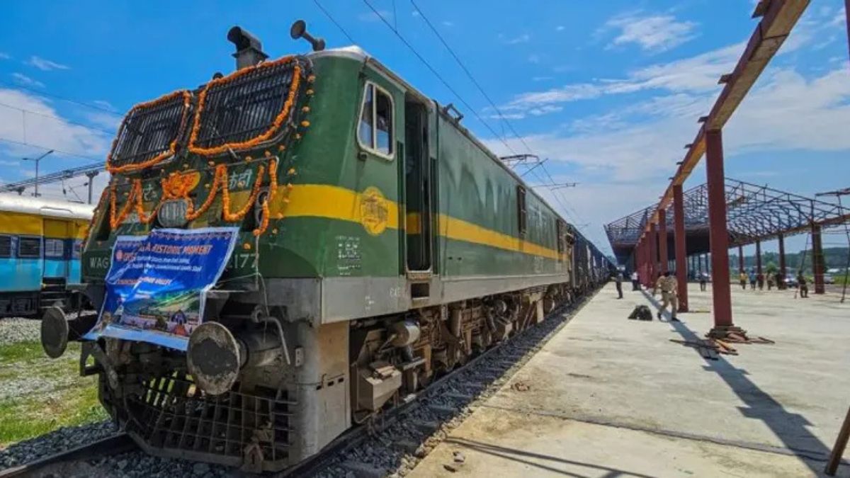 budgamcargotrain - 1