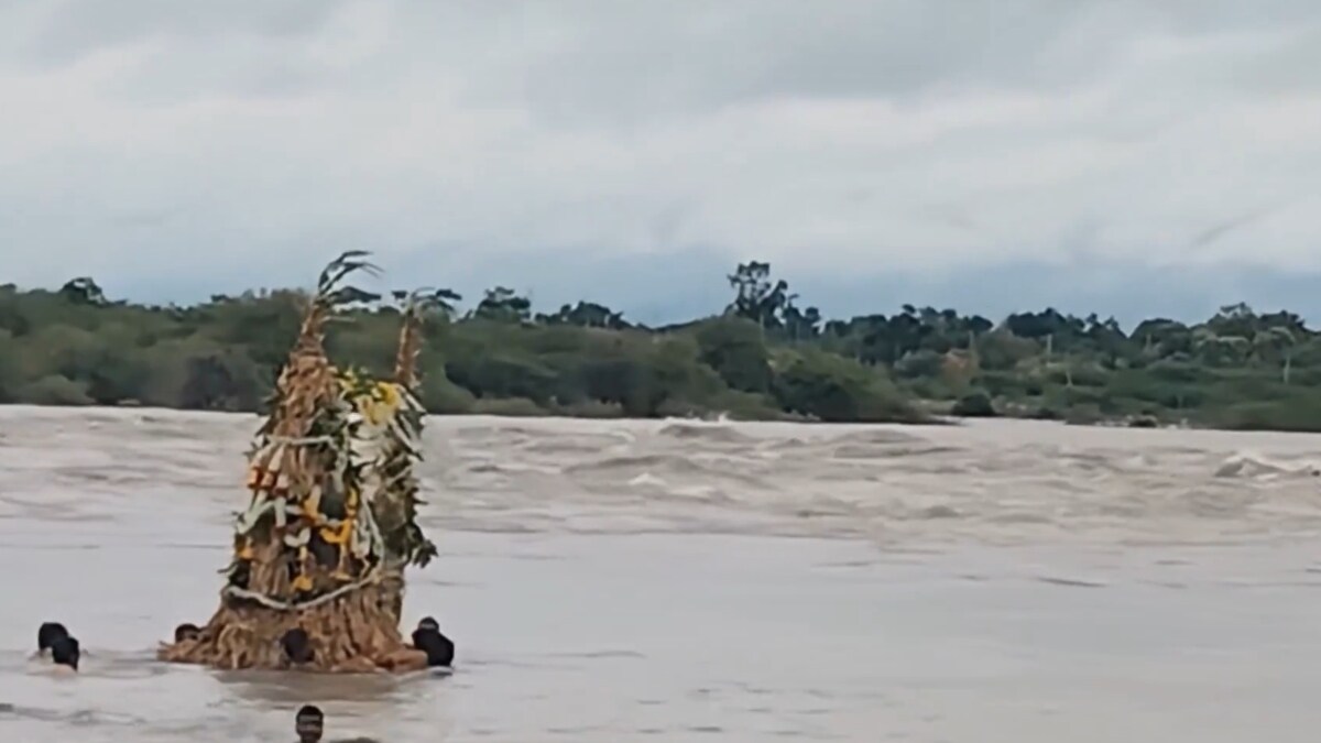 Krishna River is overflowing in many areas | X