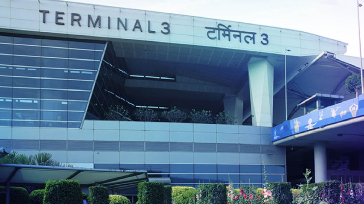 Delhi airport