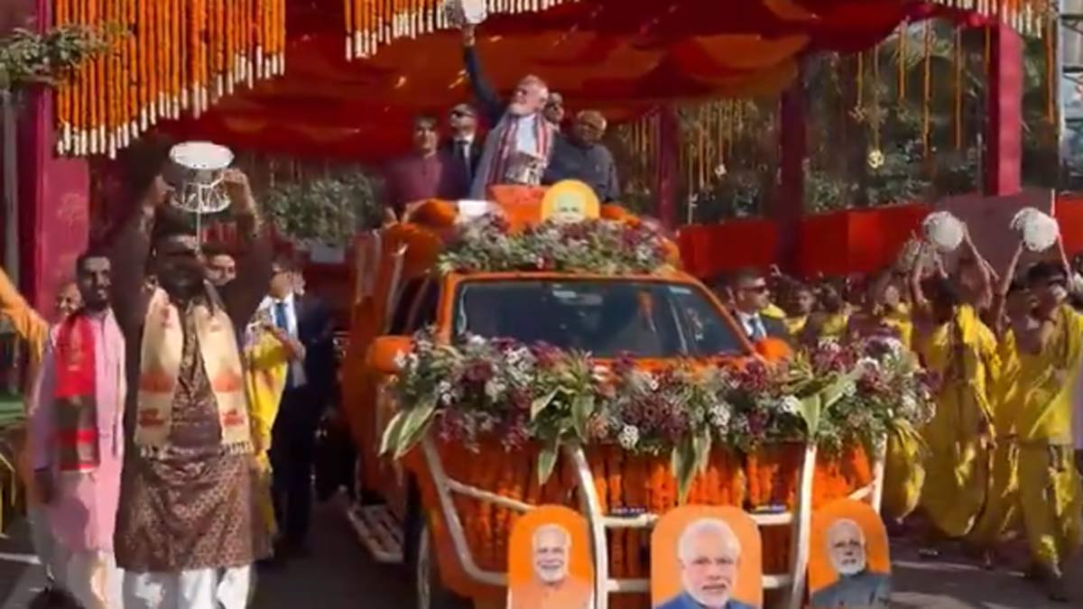 Prime Minister Narendra Modi waves at the crowd during the Shaurya Yatra | Video grab