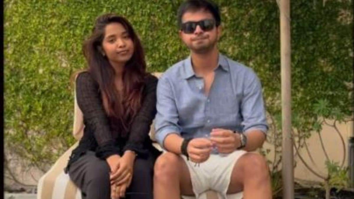 Nikitha Godishala with accused Arjun Sharma | X