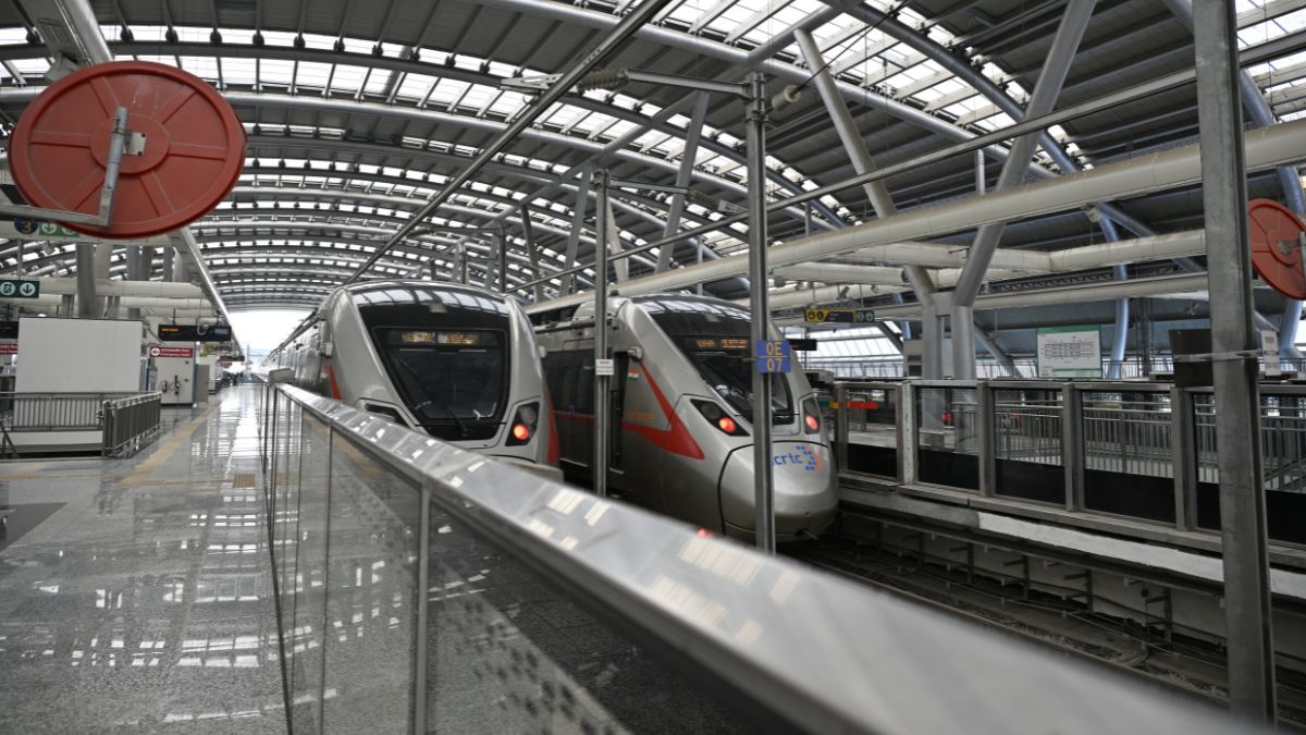 The Namo Bharat RRTS train during a trial run at the Sarai Kale Khan (Hazrat Nizamuddin) station on the Delhi–Meerut corridor in New Delhi. This high-speed service, connecting the heart of the capital to Uttar Pradesh, is scheduled to be dedicated to the nation on February 22 Josekutty Panackal / Manorama
