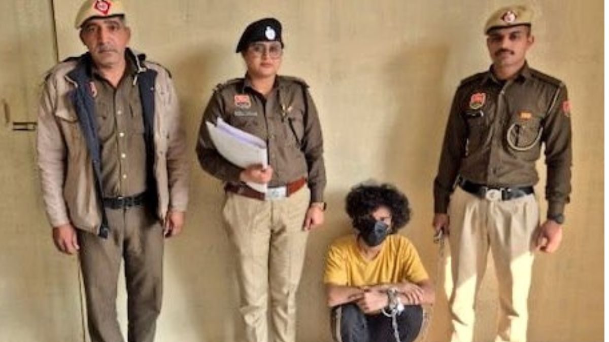 The accused, identfied as Shivam, in police custody | X