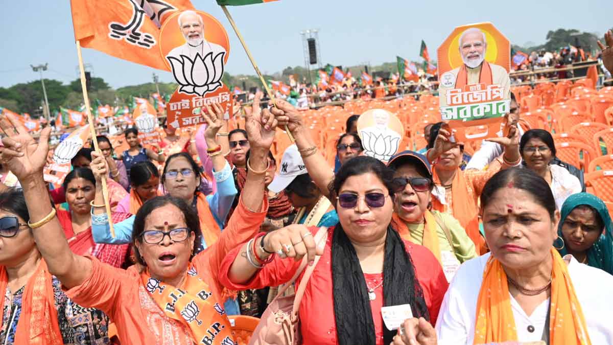 BJP workers arriving at Brigade Parade Ground in Kolkata where Prime Minister Narendra Modi will address a party rally today | Salil Bera