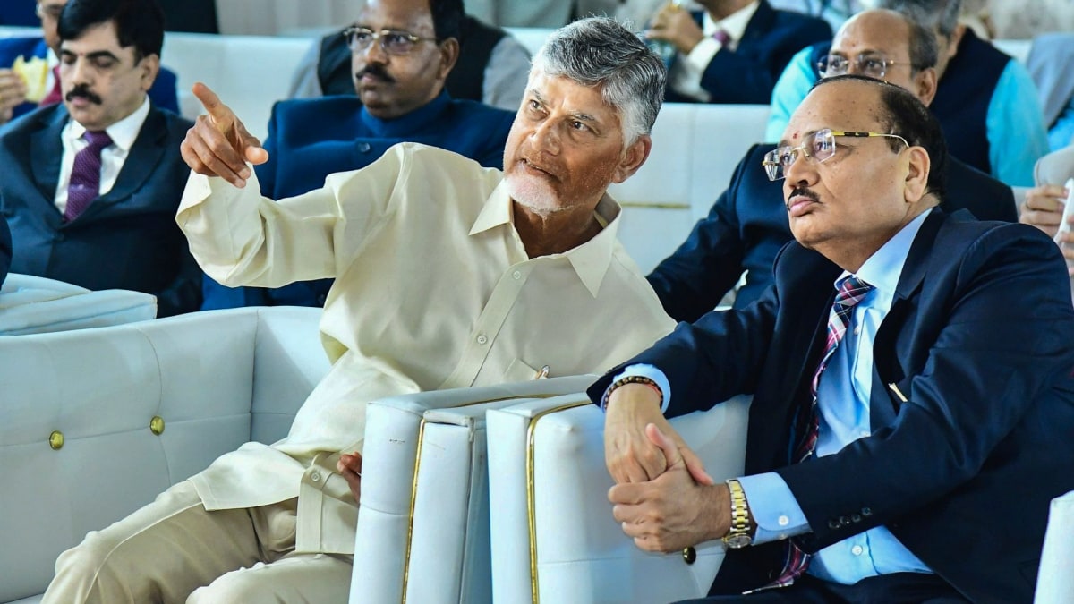 Andhra Pradesh Chief Minister N Chandrababu Naidu with Chief Justice of India Justice Surya Kant | PTI