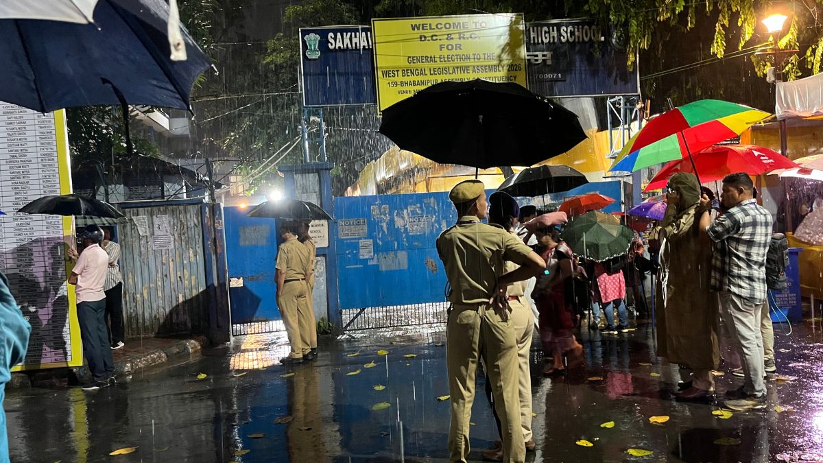 The Sakhawat Memorial School in Kolkata, where West Bengal CM Mamata Banerjee is guarding EVMs with her election agent | Salil Bera