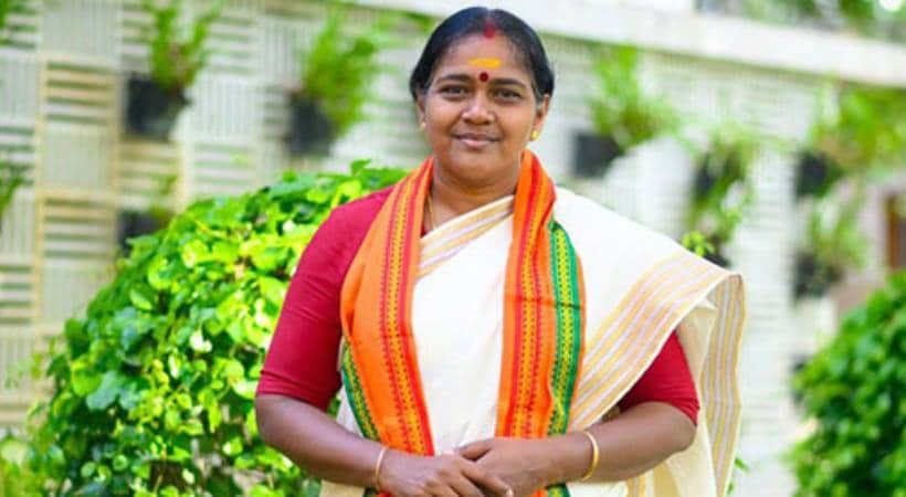 Sobha Surendran denied the allegations, asserting that no unauthorised person was in her vehicle and claiming that she did not distribute money to voters | X