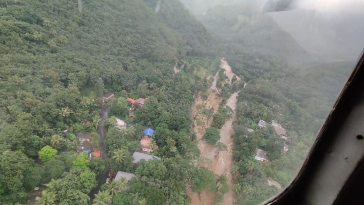 Aerial photograph of flooding in Kootickal in Kottayam district | Twitter handle of Defence PRO, Kochi
