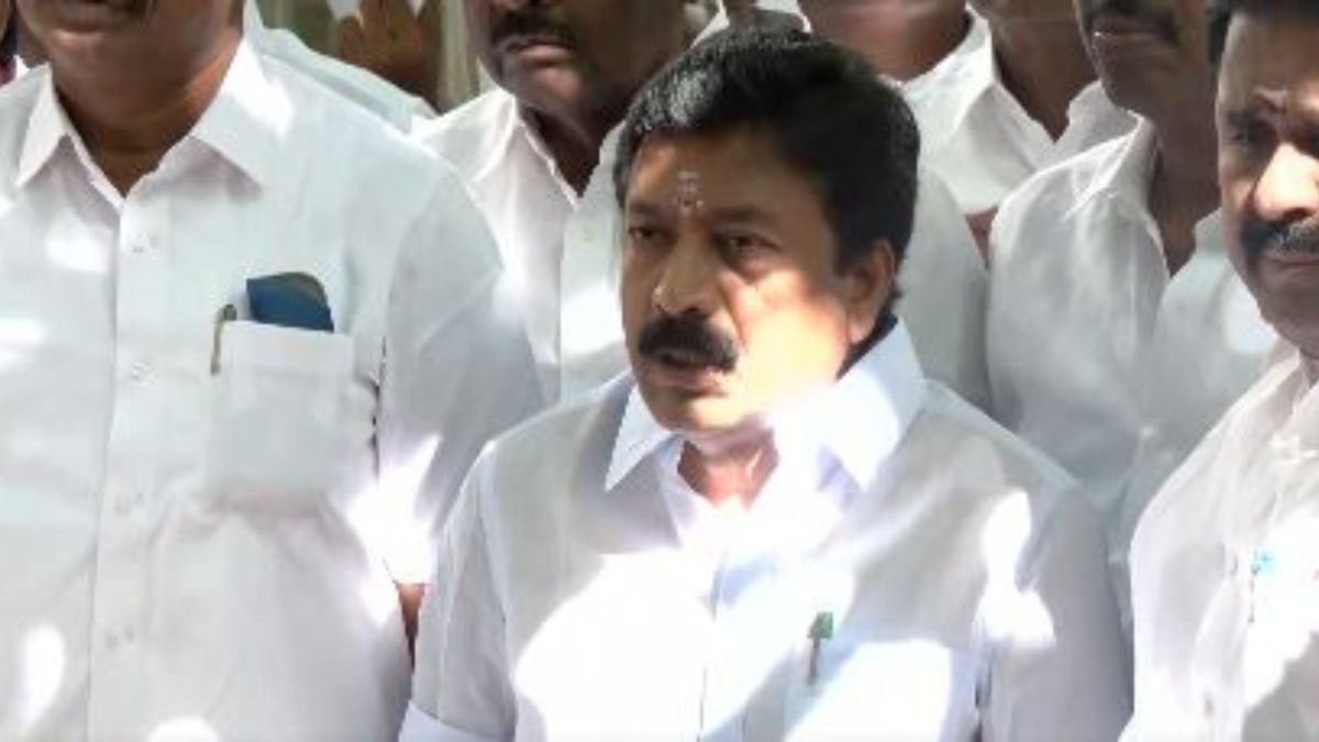 AIADMK senior leader C.Ve. Shanmugam announcing support for TVK government in Chennai | X 