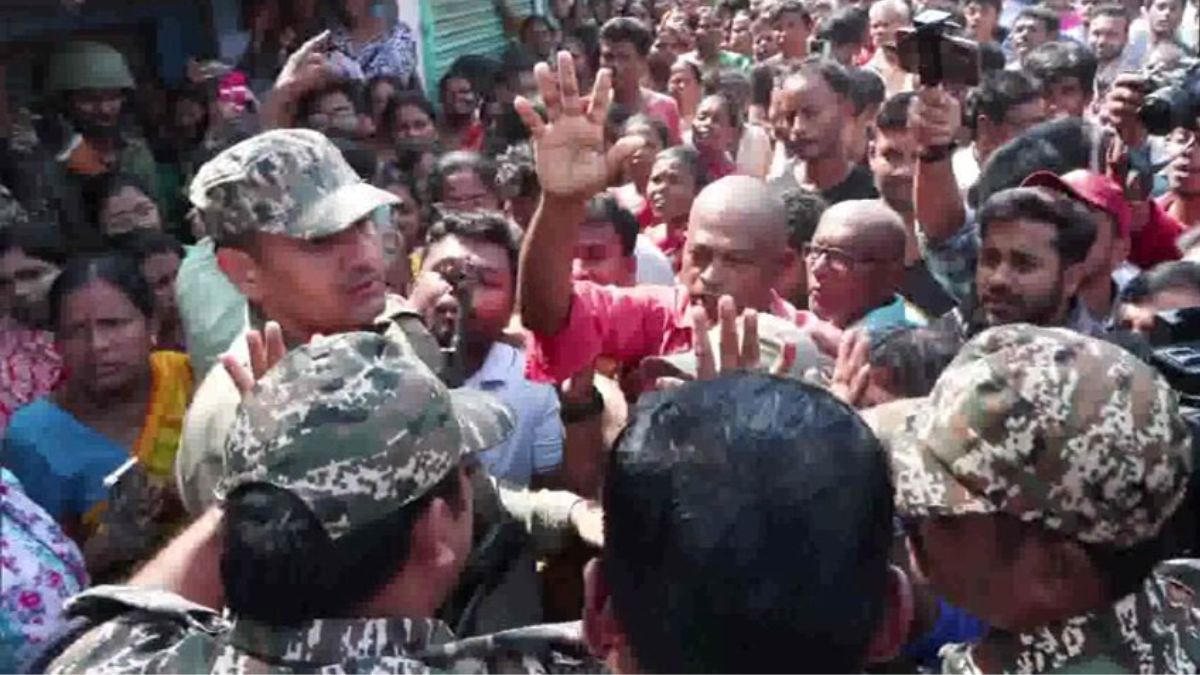 Visuals from the tensions on the streets of the Falta region in the South 24 Parganas district | Screengrab: ANI