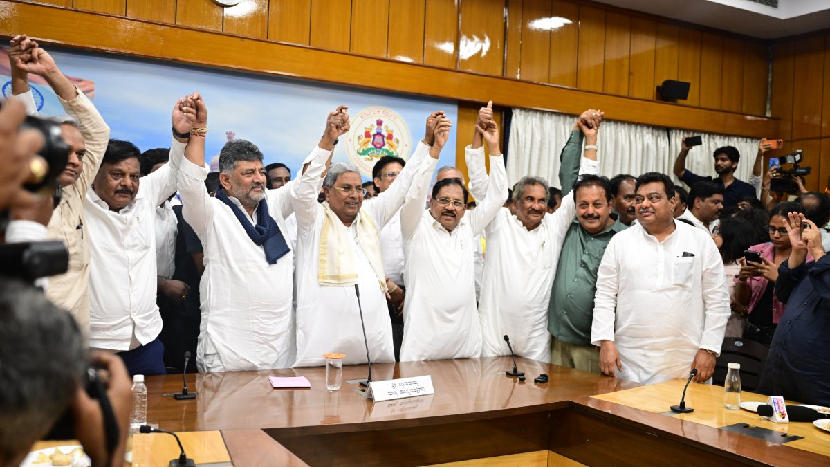 Siddaramaiah with his cabinet colleagues | Bhanu Prakash Chandra