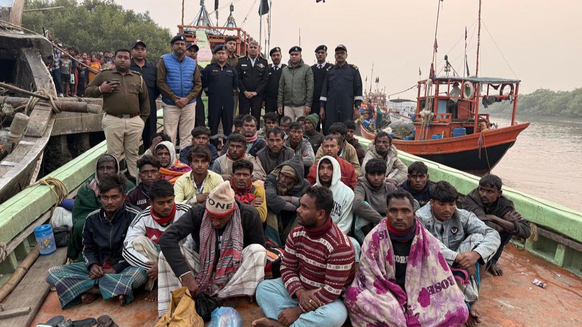 indian-coast-guard-bangladeshi-fishermen - 1