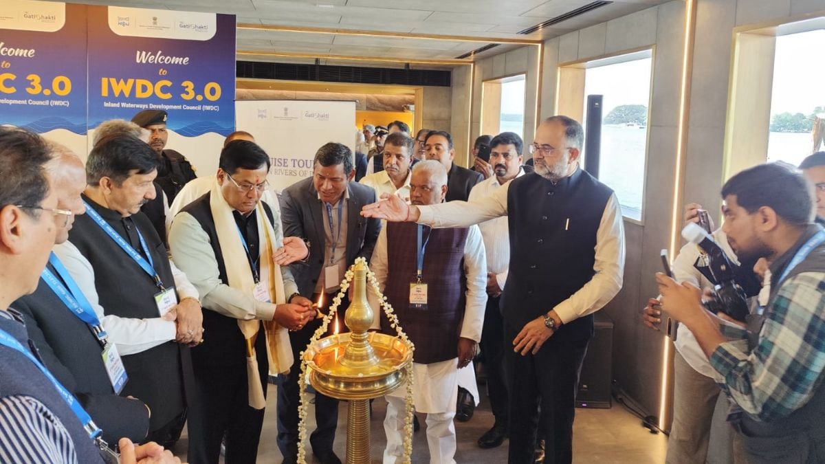 Union Minister for Ports, Shipping and Waterways (MoPSW) Sarbananda Sonowal inaugurating the third meeting of the Inland Waterways Development Council (IWDC) at Kochi, Kerala, on January 22, 2026 | Nirmal Jovial