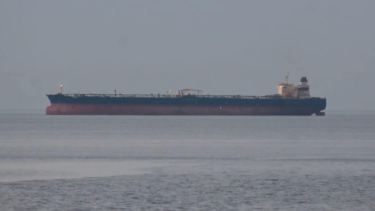 The Palauan-flagged crude oil tanker 'Elbus', which was struck by an unidentified drone on December 7 | YouTube/Aciksoz TV