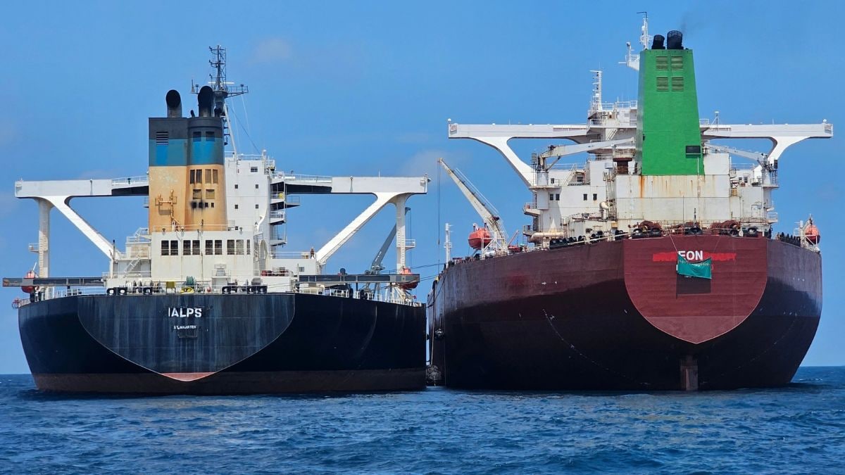 Representative image of two oil tankers engaging in a ship-to-ship transfer | UANI via AP