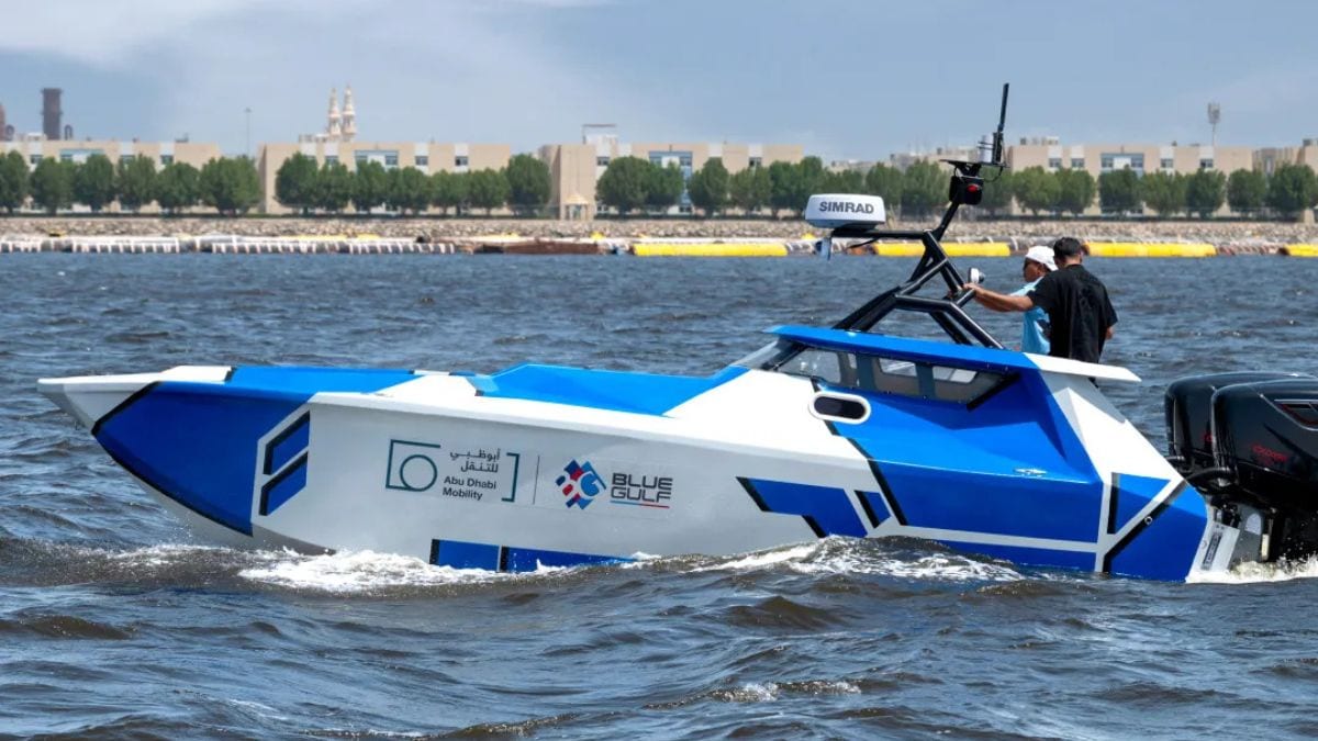 Visuals from the field trials of the autonomous patrol boat | Abu Dhabi Media Office