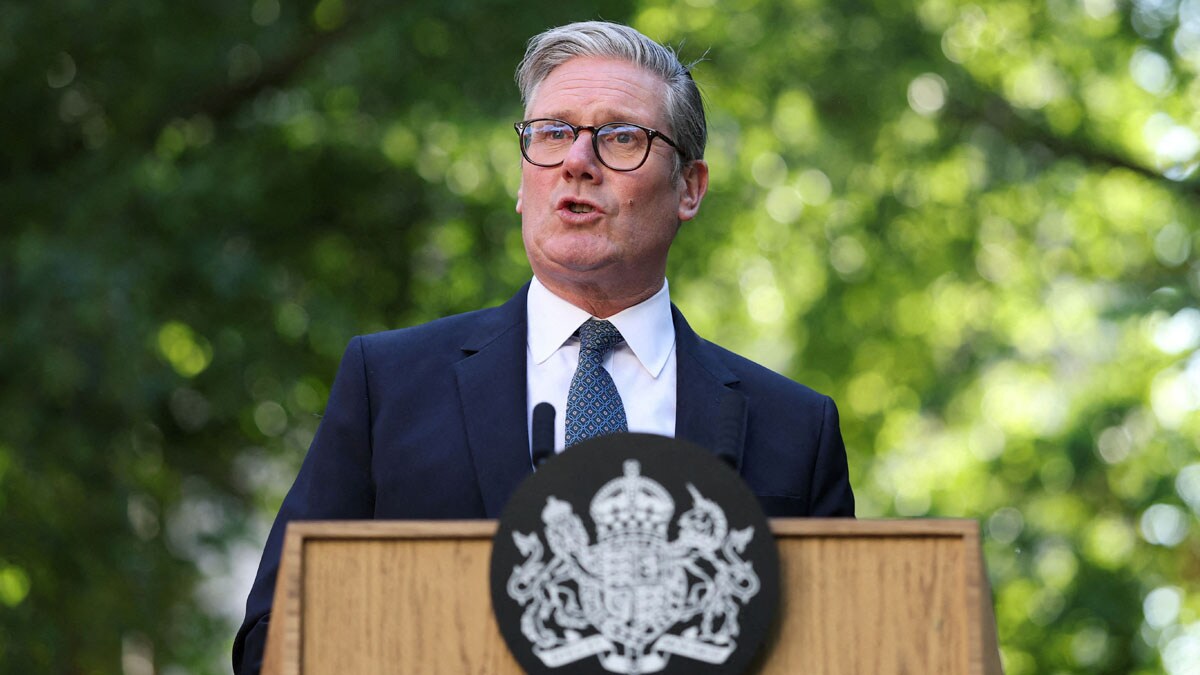 Britain's Prime Minister Keir Starmer delivers a speech during a reception in Downing Street, central London on May 19, 2025 following the UK-EU Summit earlier in the day. Britain and the European Union reached a landmark deal setting out closer ties on defence and trade, and launching a new chapter after the UK's acrimonious exit from the bloc five years ago. (Photo by Hannah McKay / POOL / AFP)