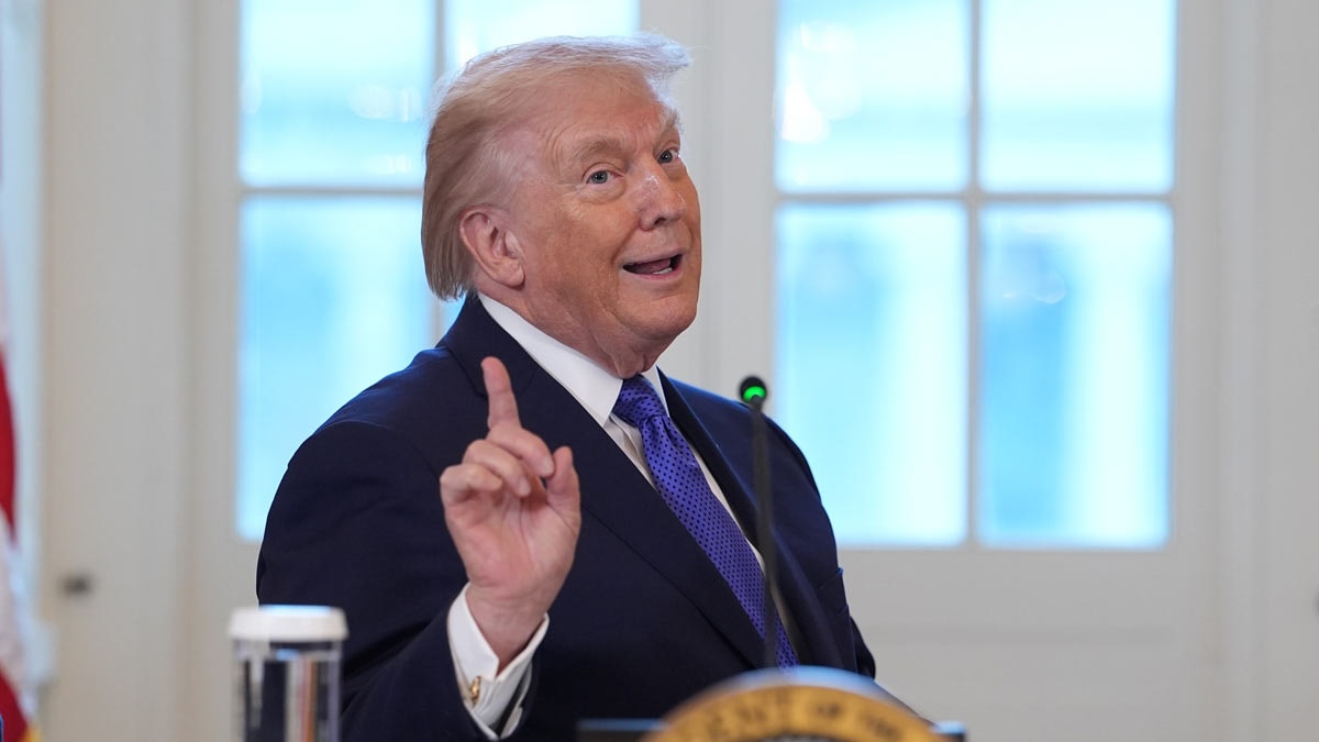 White House dismisses Iranian report on peace deal as ‘complete fabrication’; Trump says no sanctions relief for Tehran