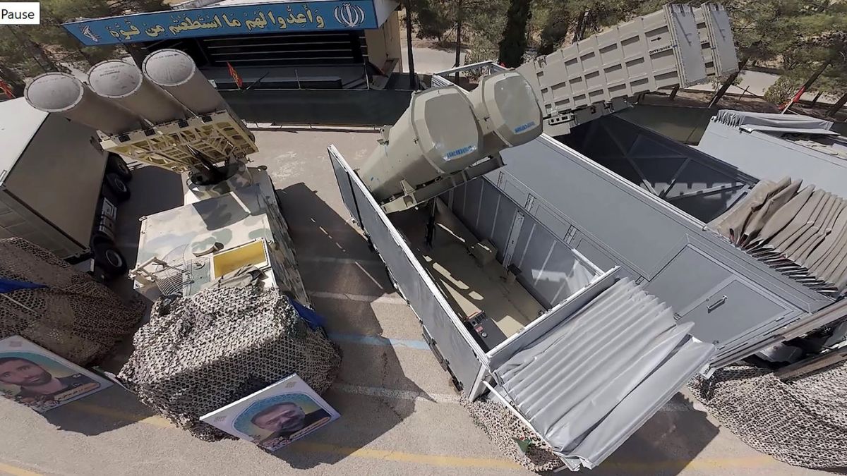 An anti ship missiles deployed by Iran's IRGC for coastal defence | X 