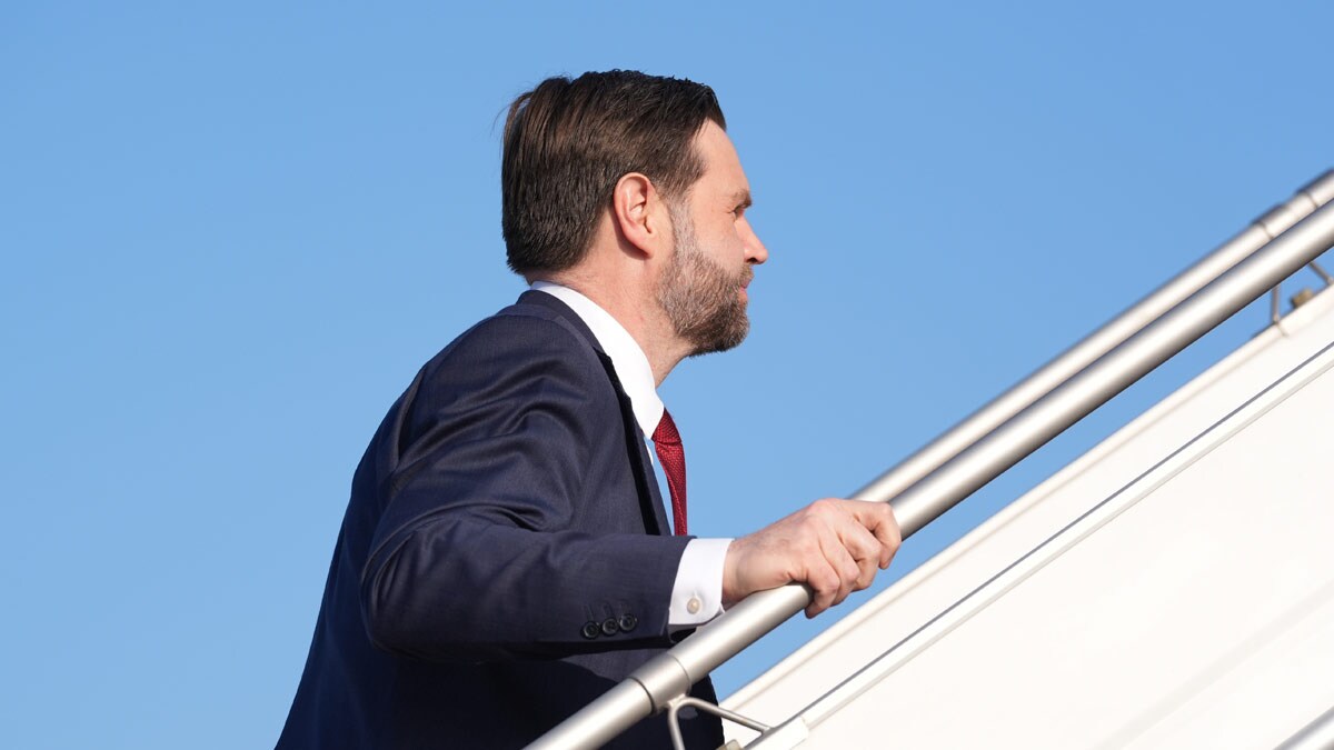 Vice President JD Vance boards Air Force Two after attending talks on Iran in Islamabad | AP