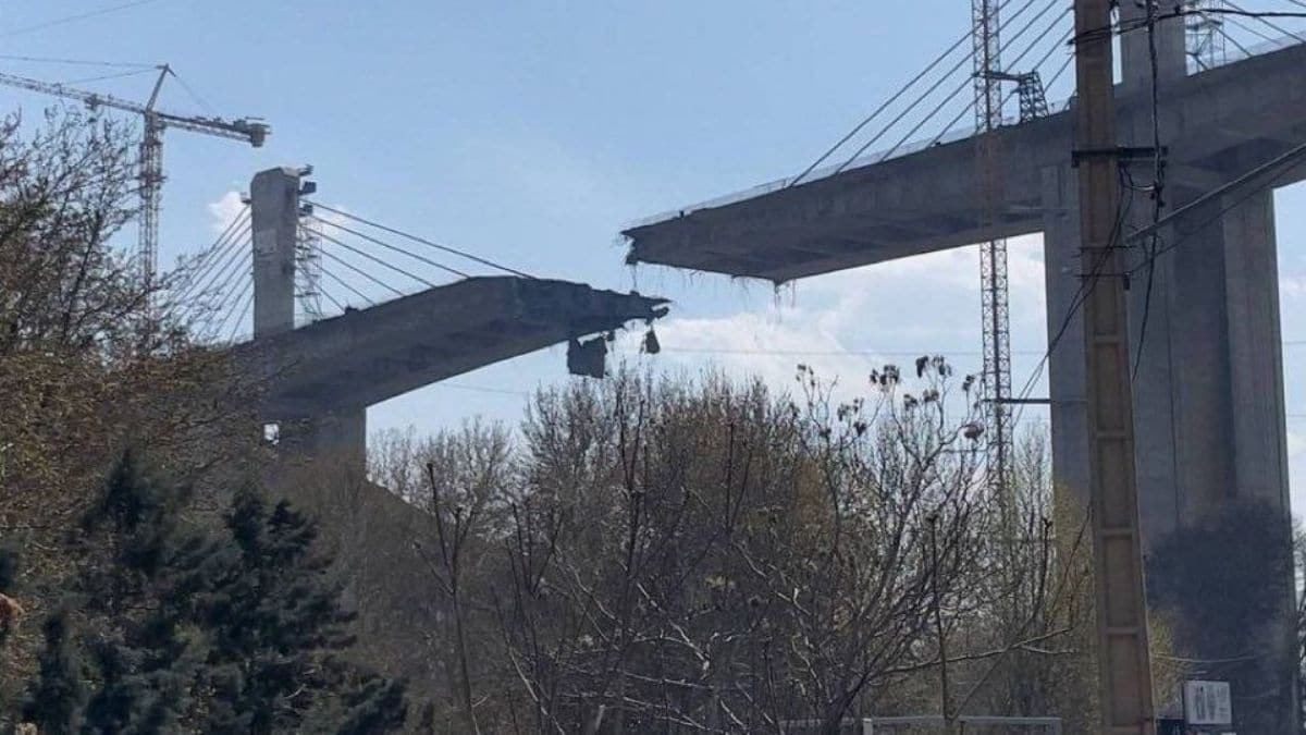 The B1 Bridge in Iran which was damaged in the US air strike | X 