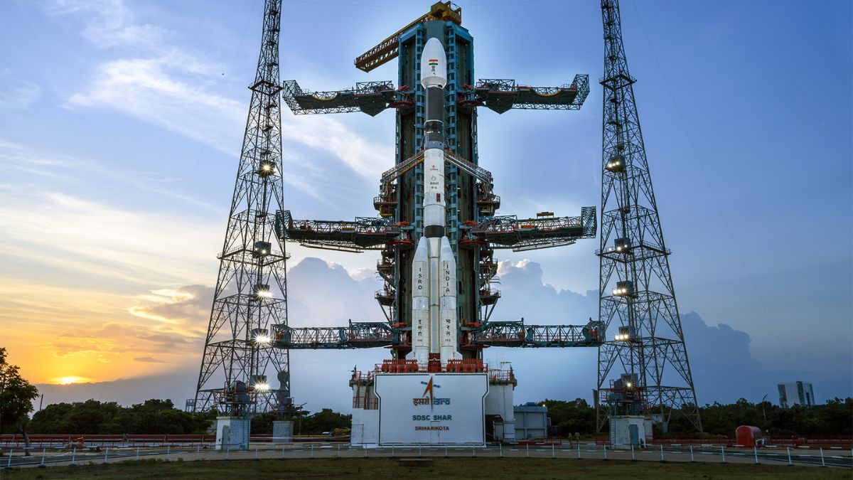 (File) The GSLV rocket at the launch pad in the ISRO Sriharikota base | ISRO /X