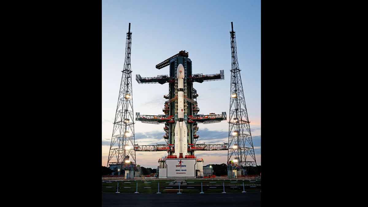 GSLV-F16 rocket which will carry NISARsatellite into orbit | X/ISRO