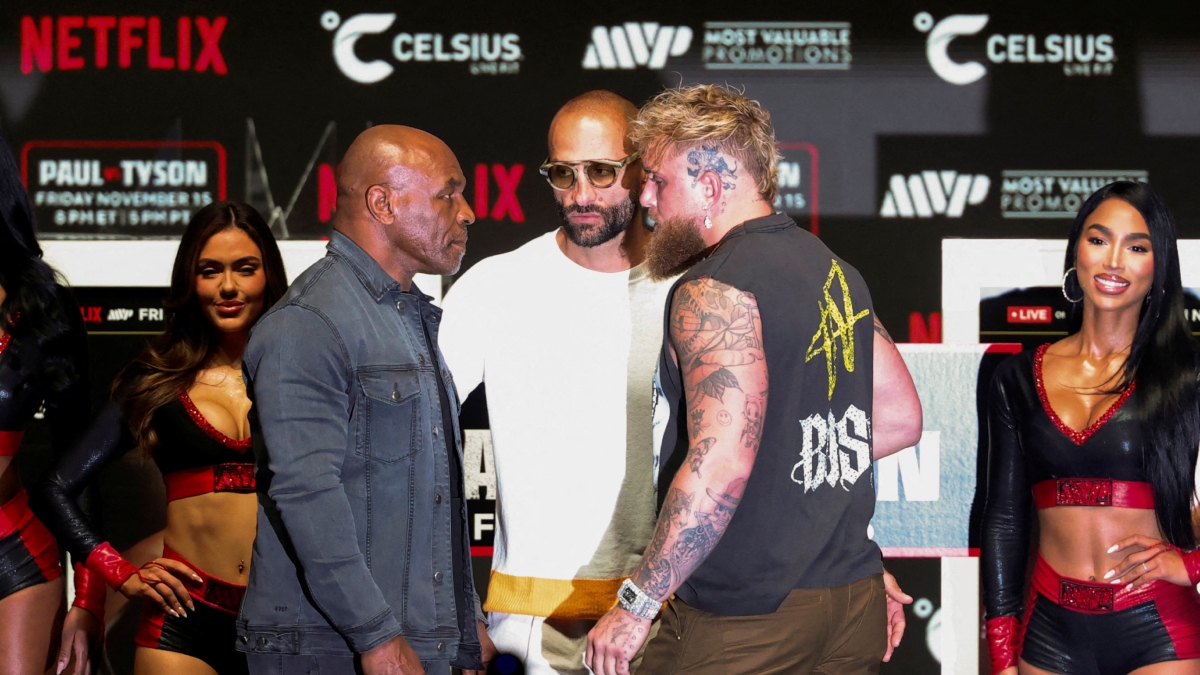 jake-paul-r-faces-off-with-mike-tyson