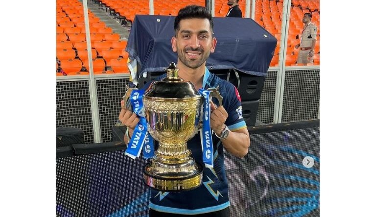 Vaibhav Pandya posted a photo of him holding the IPL trophy while donning the Gujarat Titans jersey -- the team led by Hardik Pandya before | Instagram