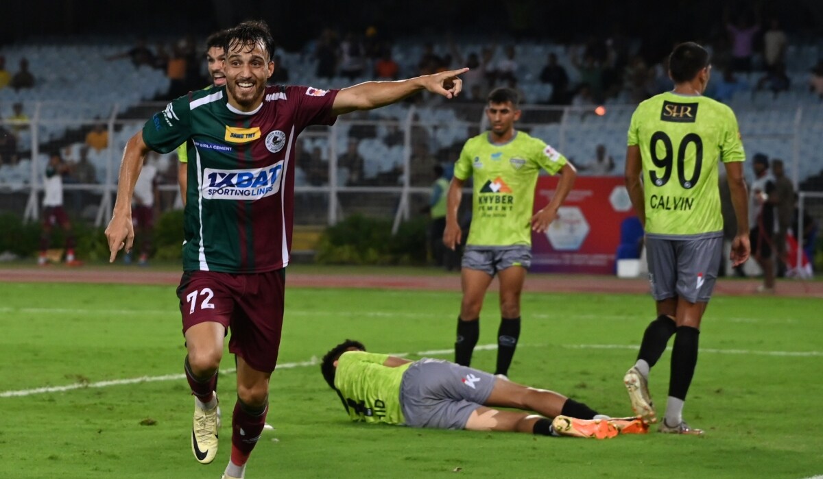 Suhail Ahmad Bhat of Mohun Bagan Super Giants celebrates after scoring against Downtown Heroes  | Salil Bera