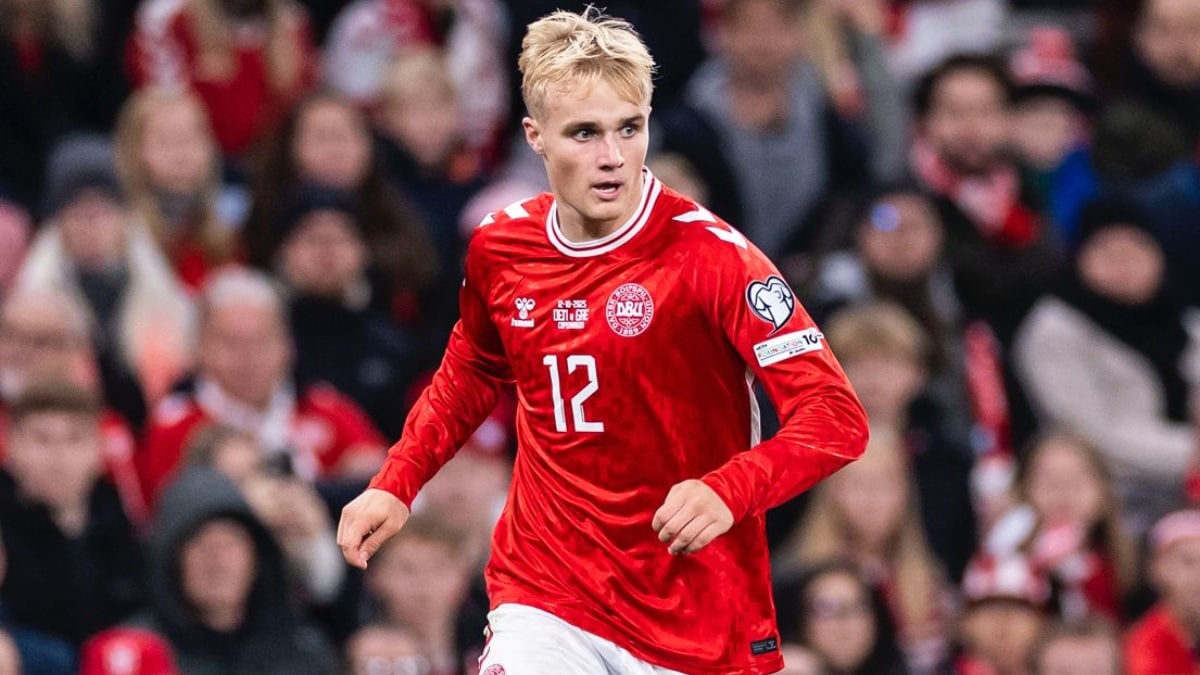 Danish footballer Victor Froholdt | X