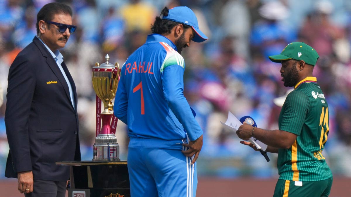 India captain KL Rahul (centre) and South Africa captain Temba Bavuma during the toss before the second ODI match, in Raipur | PTI