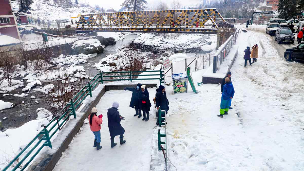 snow-jk-pti