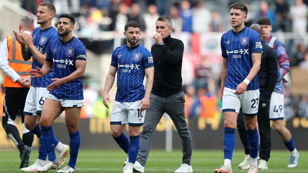 ipswich-town-manager-kieran-mc-kenna