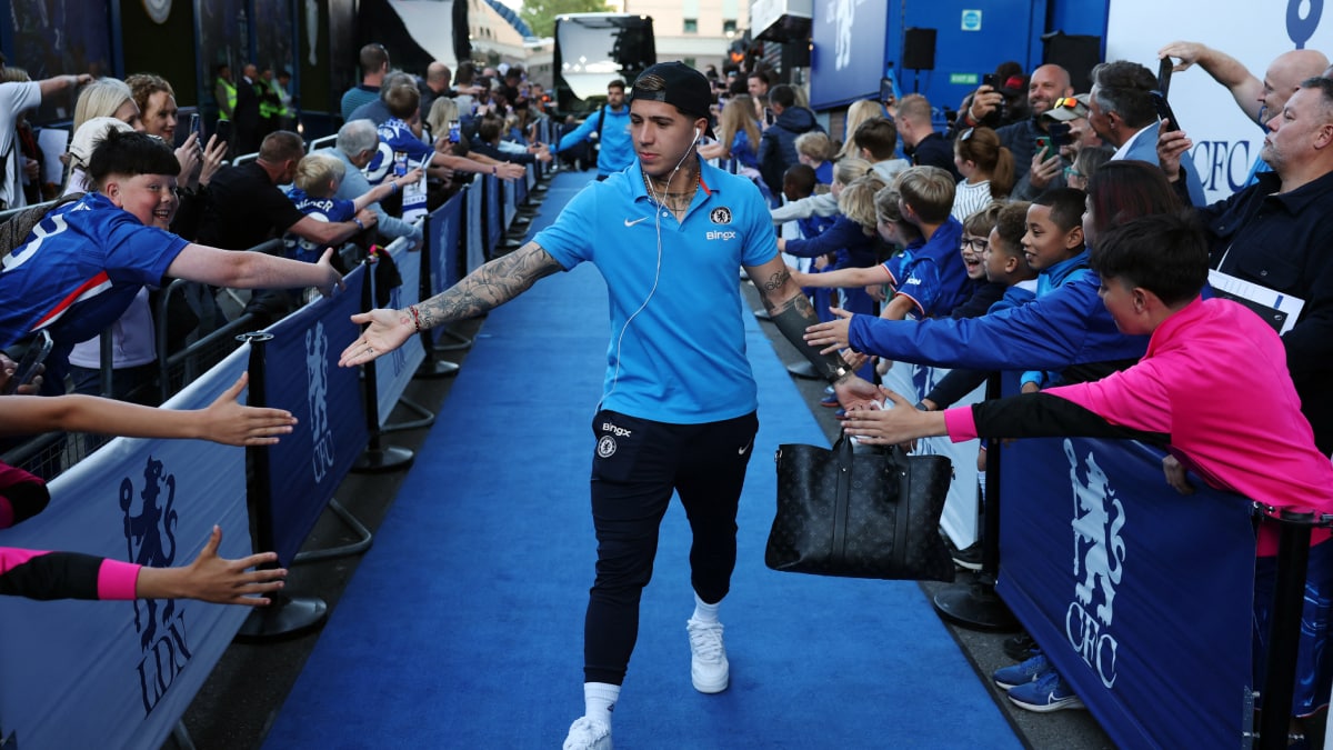Chelsea's Enzo Fernandez with fans | Reuters
